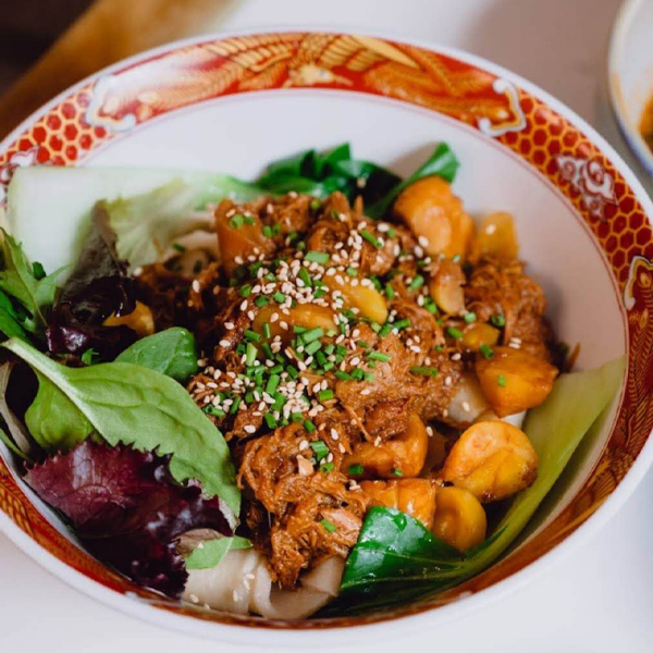 Tallarines Biang Biang con Pollo y Castañas